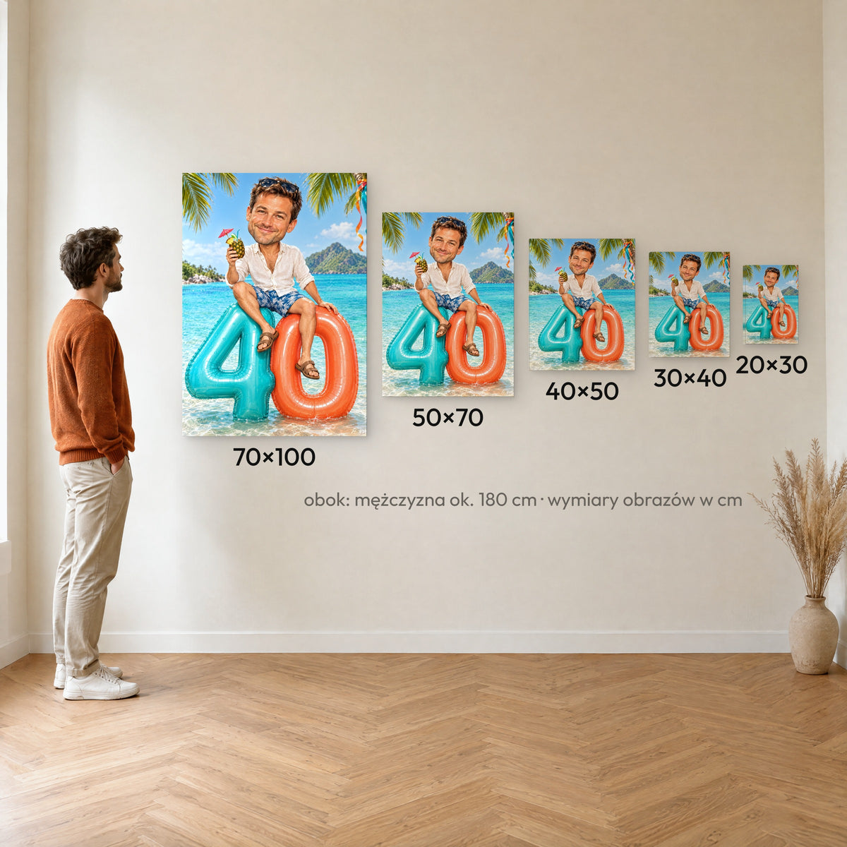Wakacyjny Luz — porównanie rozmiarów obrazu na płótnie: 20×30, 30×40, 40×50, 50×70 i 70×100 cm na ścianie obok mężczyzny ok. 180 cm C-CV-KAR-04-2030