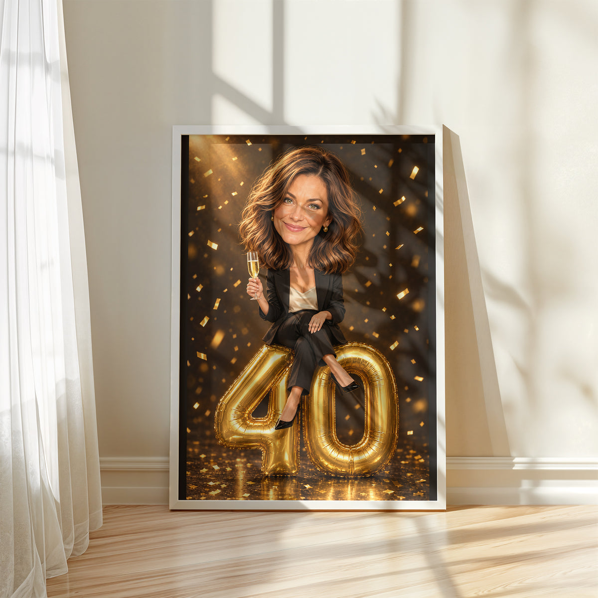 Personalizowany plakat urodzinowy w białej ramce przy oknie. Karykatura kobiety z powiększoną głową na złotych balonach 40 i ciemnym tle.
