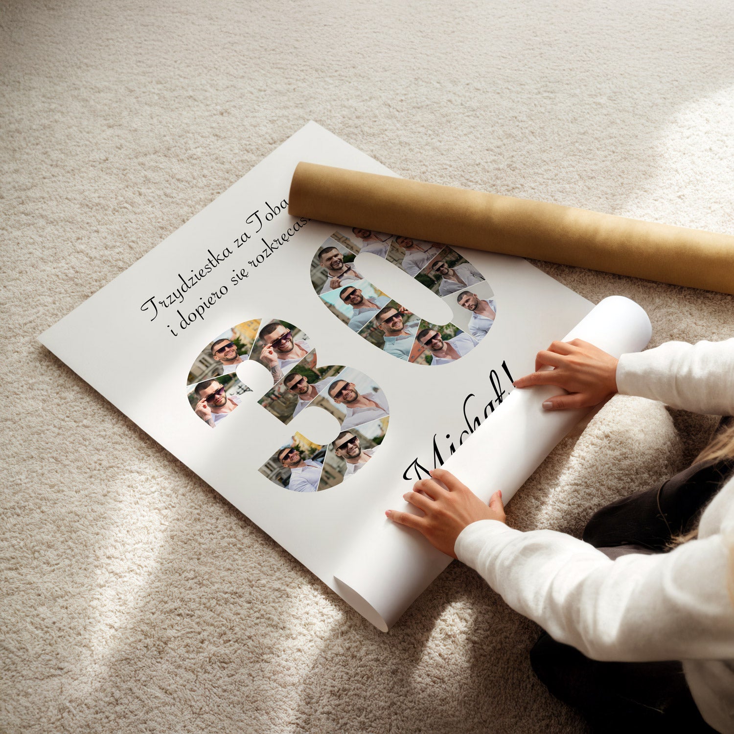 Kolaż urodzinowy 30 ze zdjęciami solenizanta rozwijany z tuby - rolka papieru fotograficznego