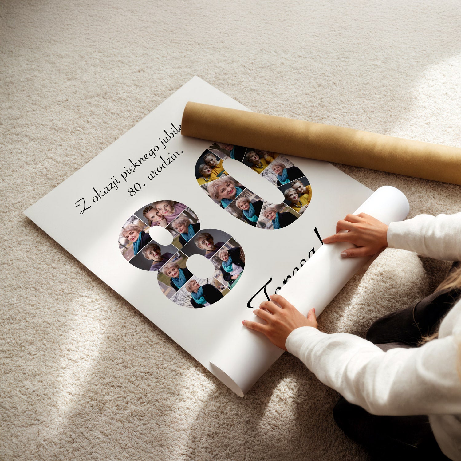 Kolaż urodzinowy 80 ze zdjęciami solenizantki rozwijany z tuby - rolka papieru fotograficznego