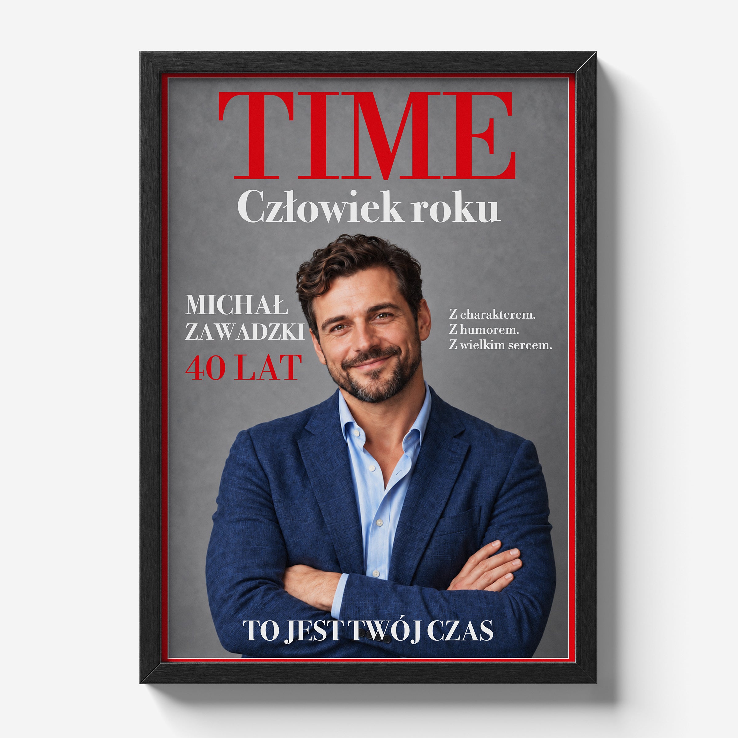 Personalizowany plakat TIME w czarnej ramce 21×30 na jasnym tle Marami, z własnym zdjęciem i tekstem | C-PL-COVMAG-17-2130-NF