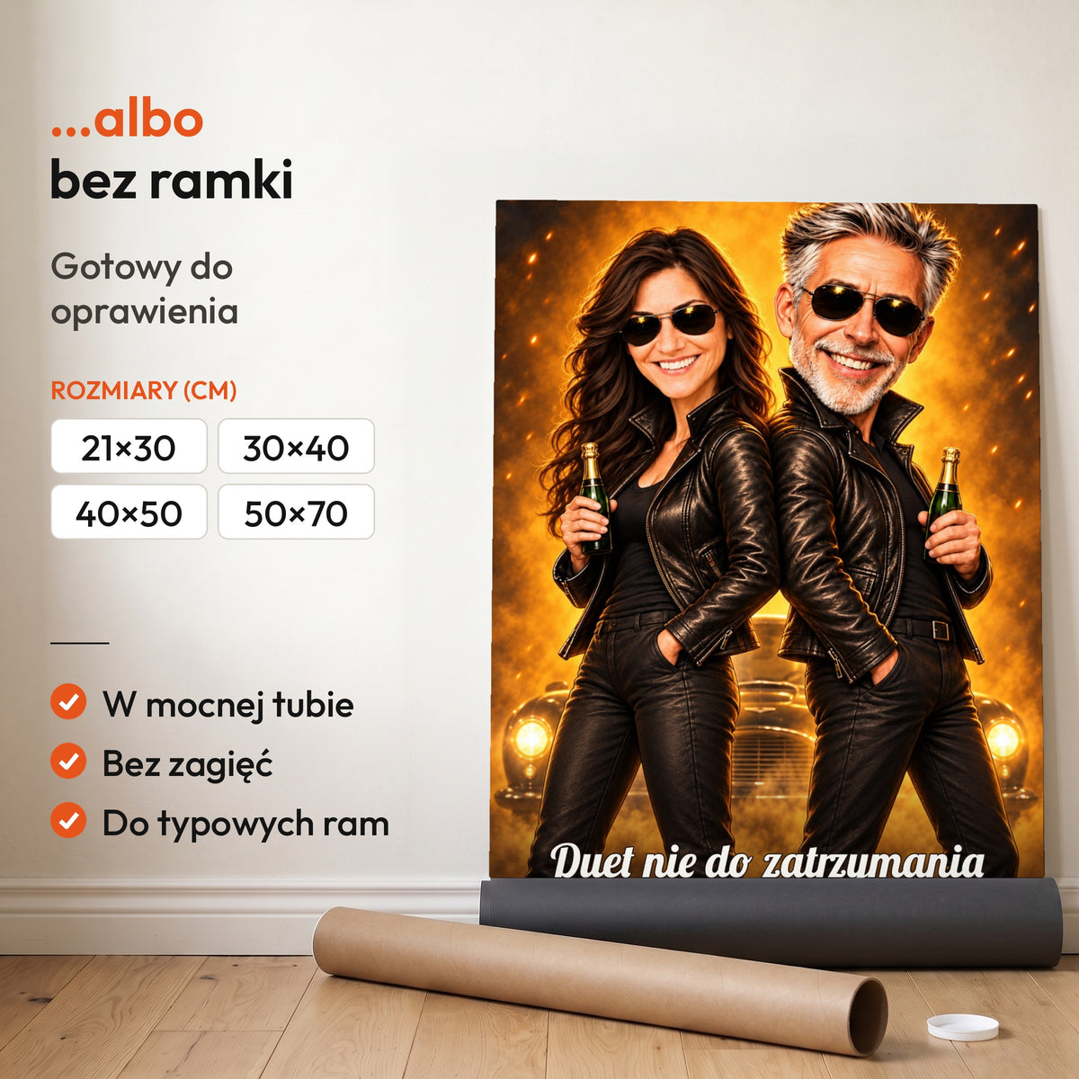 Tajna Misja Razem — plakat bez ramki, gotowy do oprawienia: rozwinięty z rolki, obok tuba do wysyłki. C-PL-KAR-DOUB-02-2130-NF