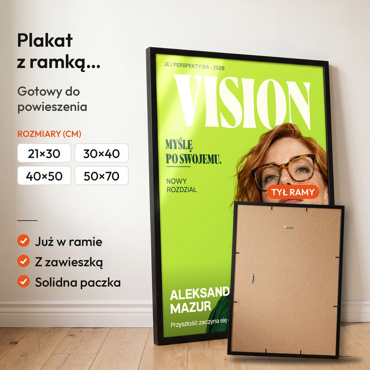 Vision Kobieta Z Wizją — plakat z ramką, gotowy do powieszenia: czarna rama od przodu i tył ramy z zawieszką. C-PL-COVMAG-55-2130-NF